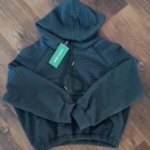 NWT Shein EZ Wear Hunter Green Cropped Hoodie with Pocket in Large